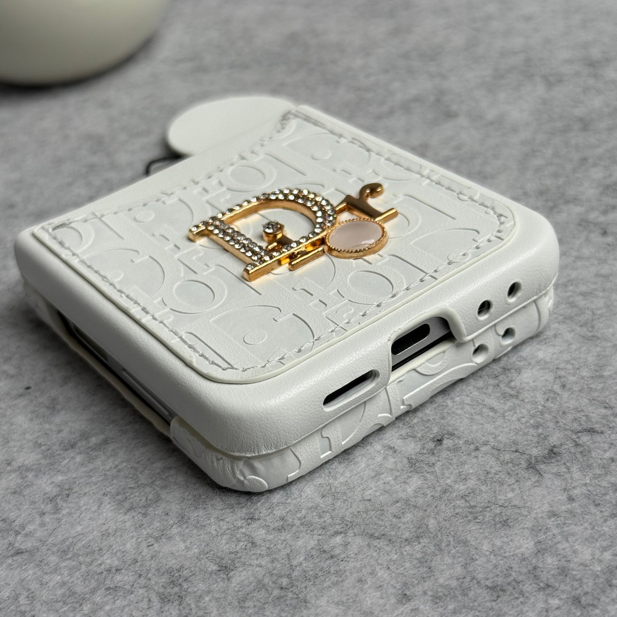 CharmPocket™ Monogram Wallet Case