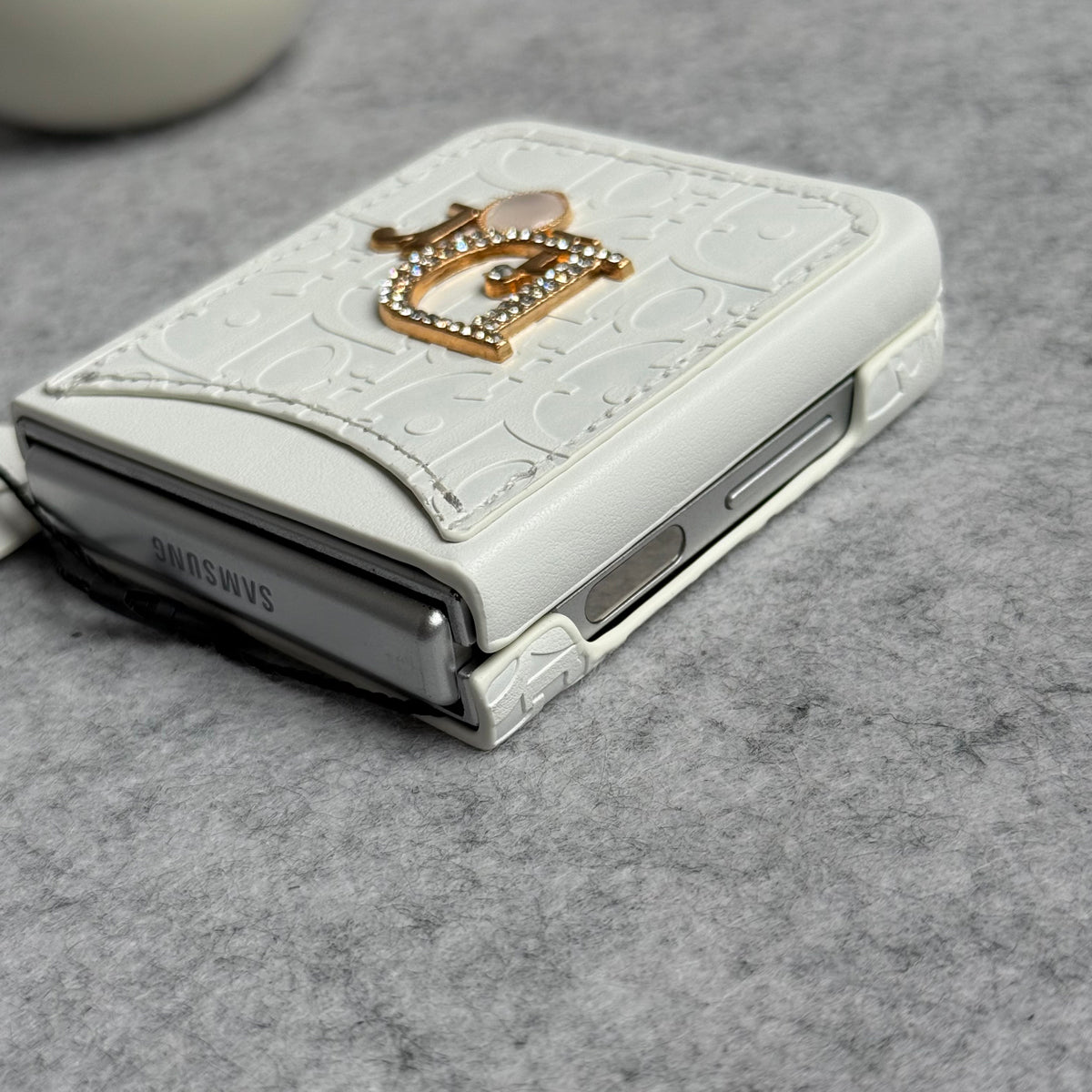 CharmPocket™ Monogram Wallet Case