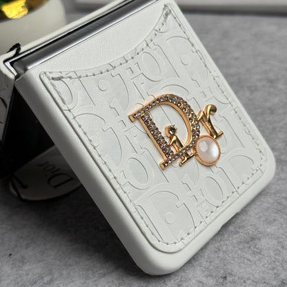 CharmPocket™ Monogram Wallet Case